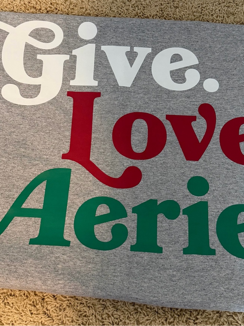 Give Love Aerie Holiday Throw Blanket - NEW